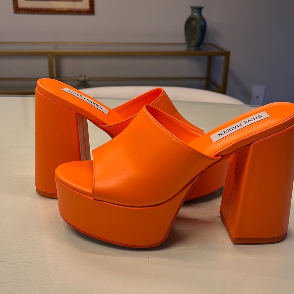 Steve Madden Platform Heels